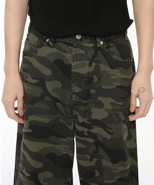Washed Camo Loose Jeans - Color: Camouflage - DRIPIOT