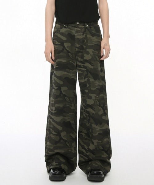 Washed Camo Loose Jeans - Color: Camouflage - DRIPIOT
