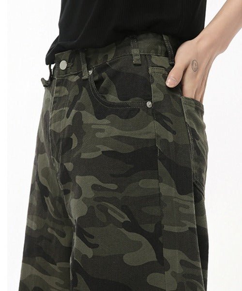 Washed Camo Loose Jeans - Color: Camouflage - DRIPIOT