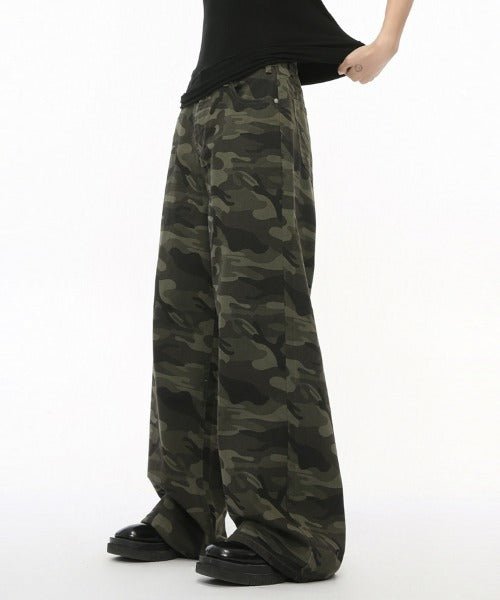 Washed Camo Loose Jeans - Color: Camouflage - DRIPIOT