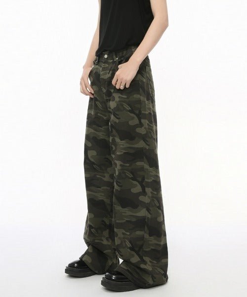 Washed Camo Loose Jeans - Color: Camouflage - DRIPIOT